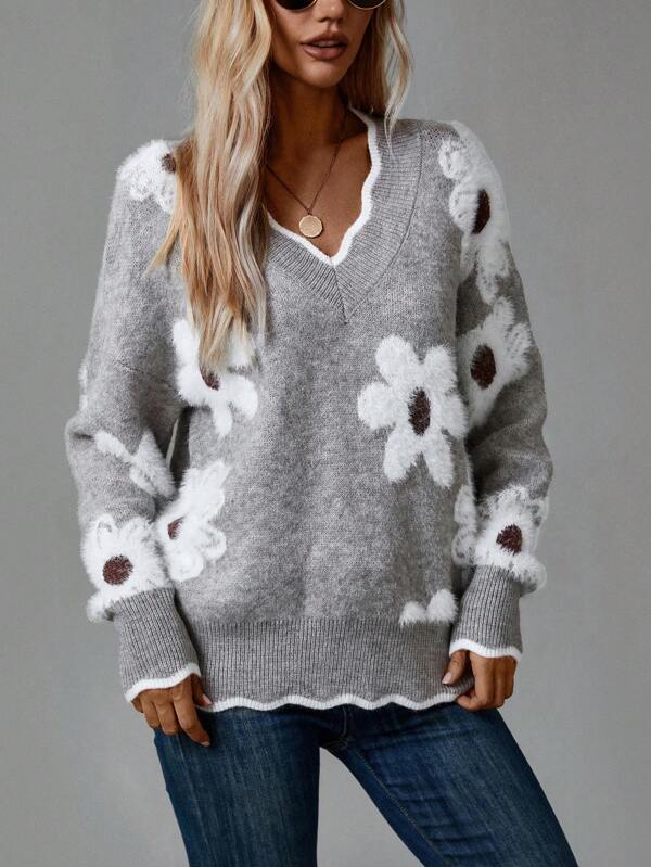 Maya™ | Elegant V-Neck Floral Sweater