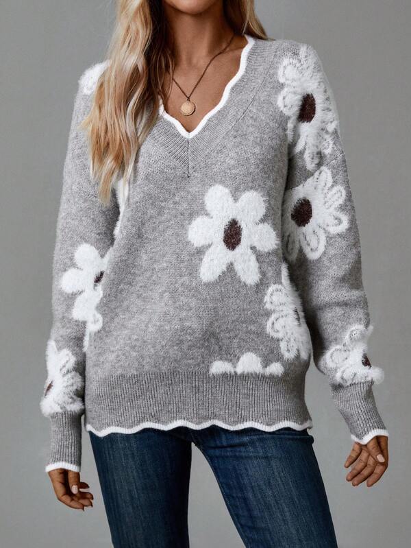 Maya™ | Elegant V-Neck Floral Sweater