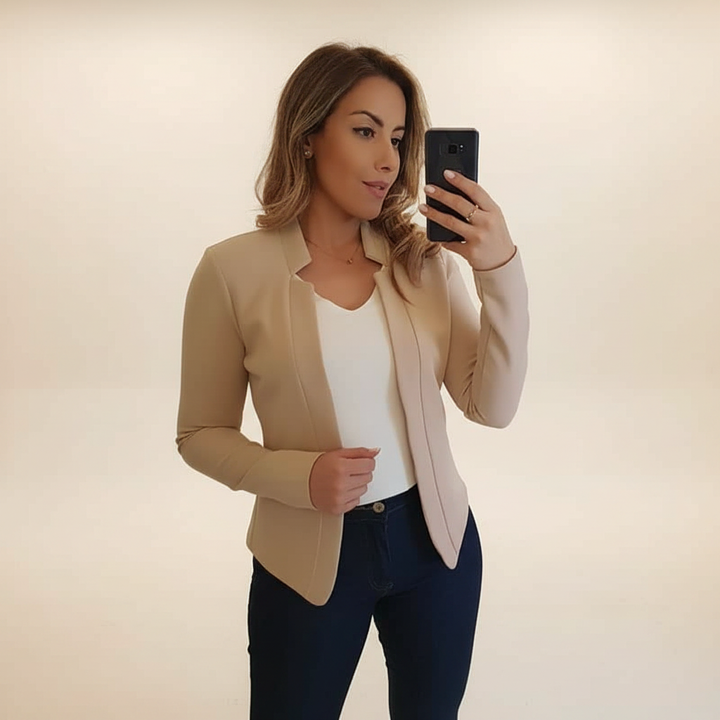 Josselyne - Stylish and Classy Blazer