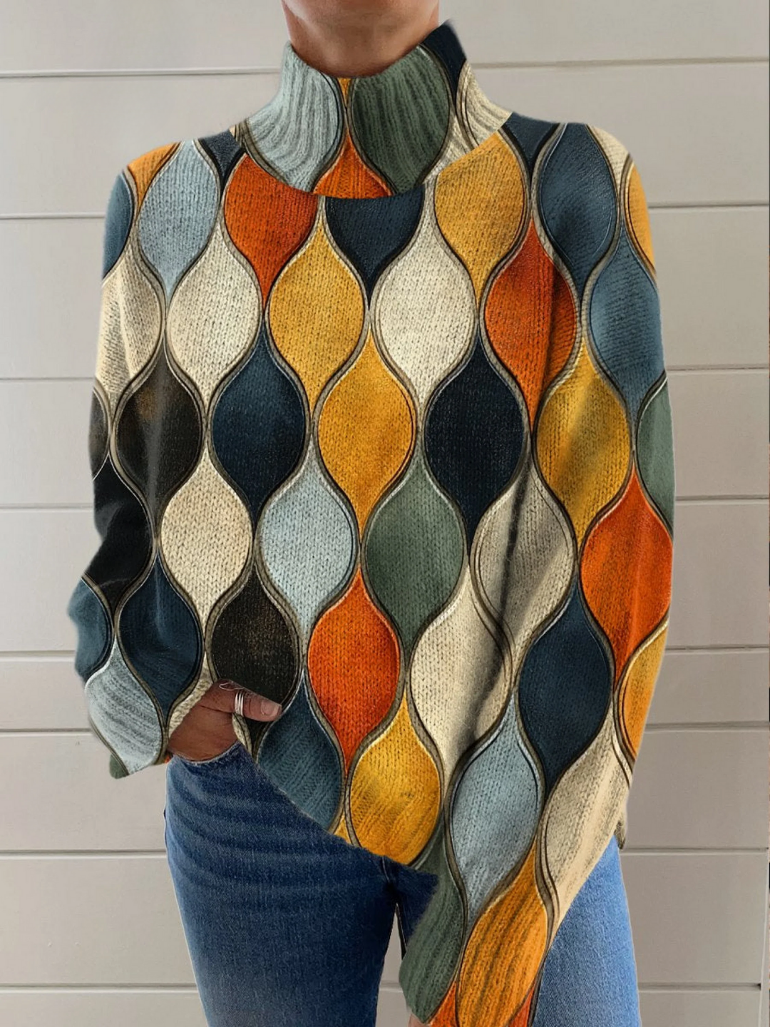 Anna | Abstract Wavy Lines Turtleneck Sweater
