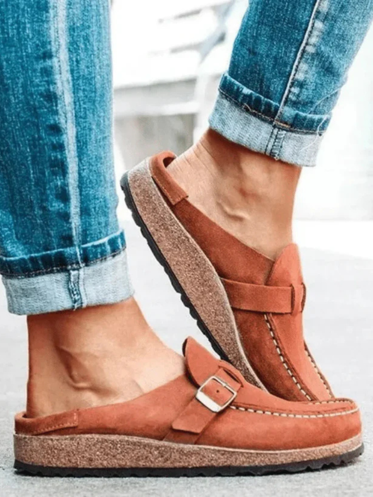 Simone | Women's Casual Clogs with Slip-On Design and Easy Care