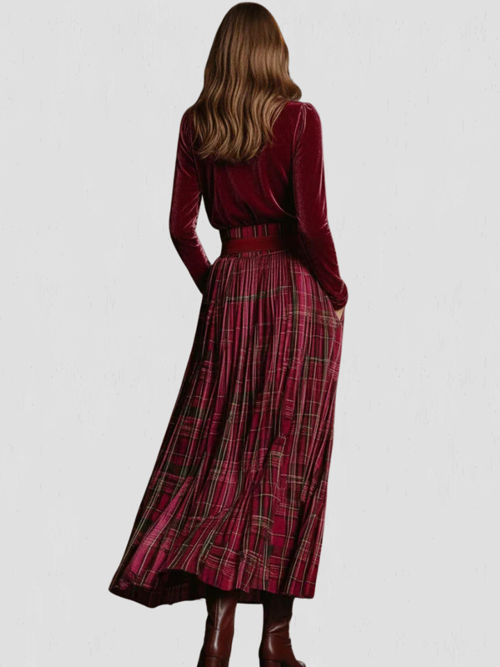 Evelyne - Classic Plaid Dress