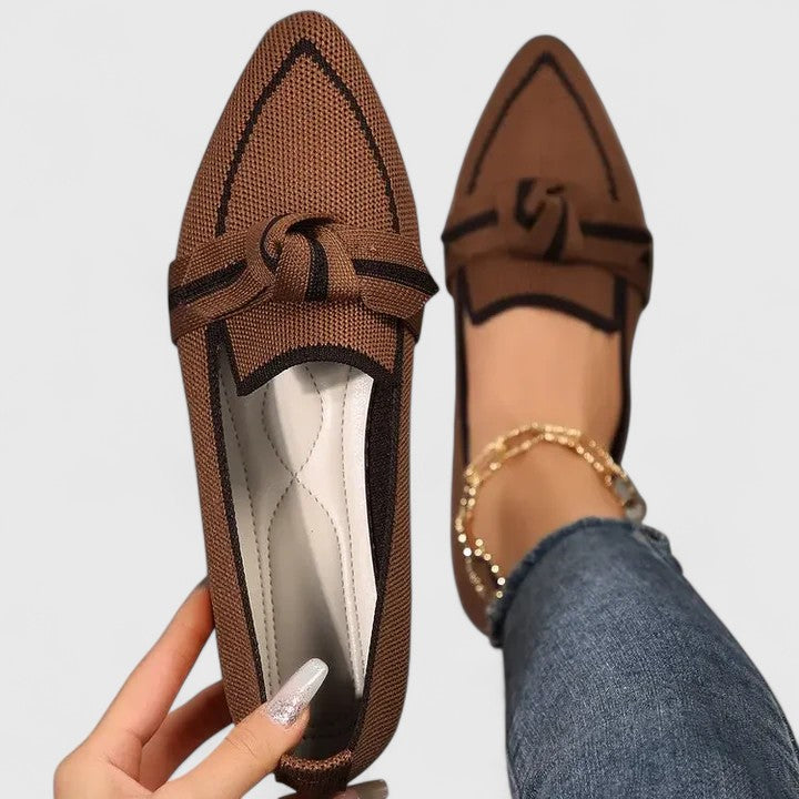 Crescentia | Loafers with Pointed Toe and Bow for Women