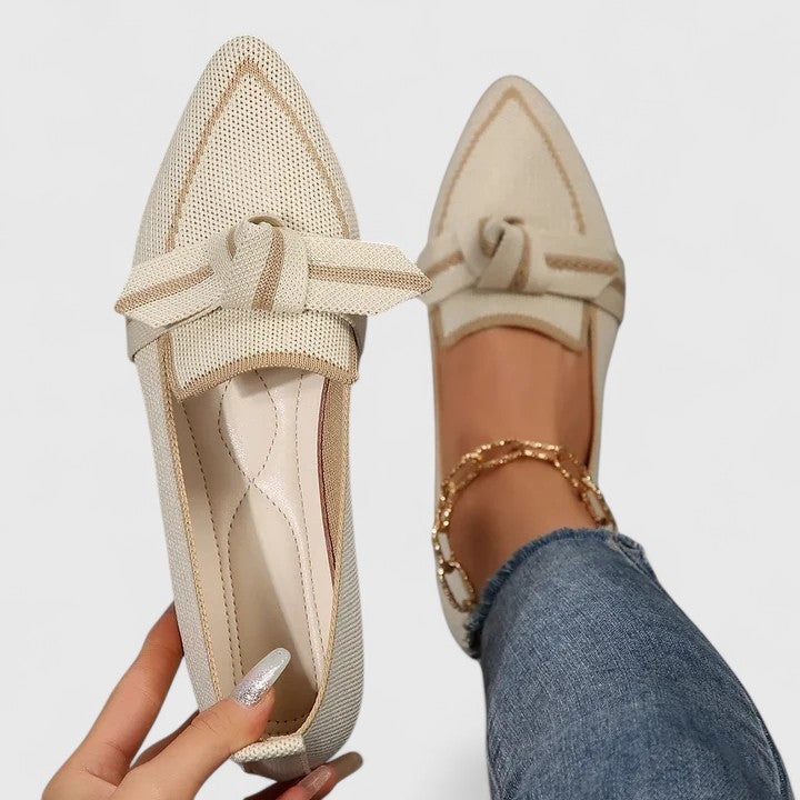Crescentia | Loafers with Pointed Toe and Bow for Women
