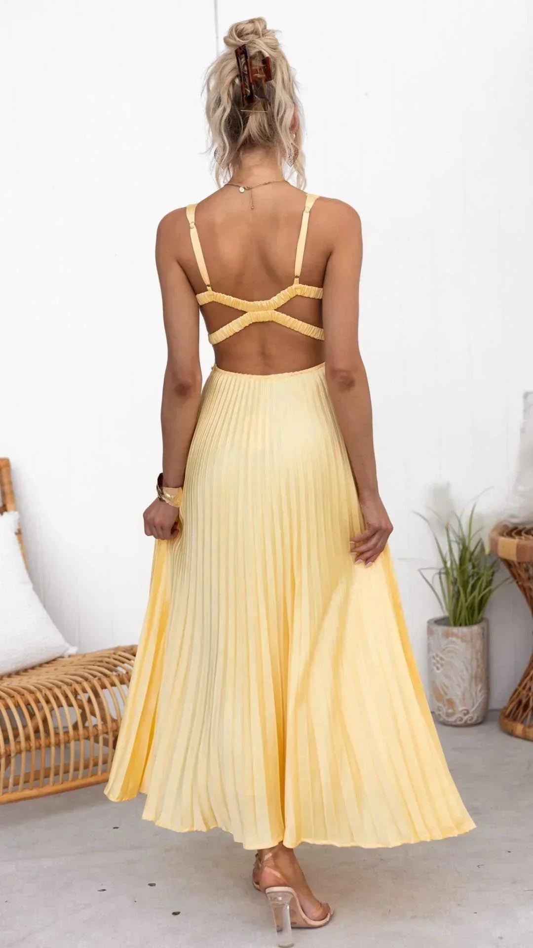 Women’s Pleated V-Neck Maxi Dress